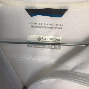 Athletic Columbia Pullover